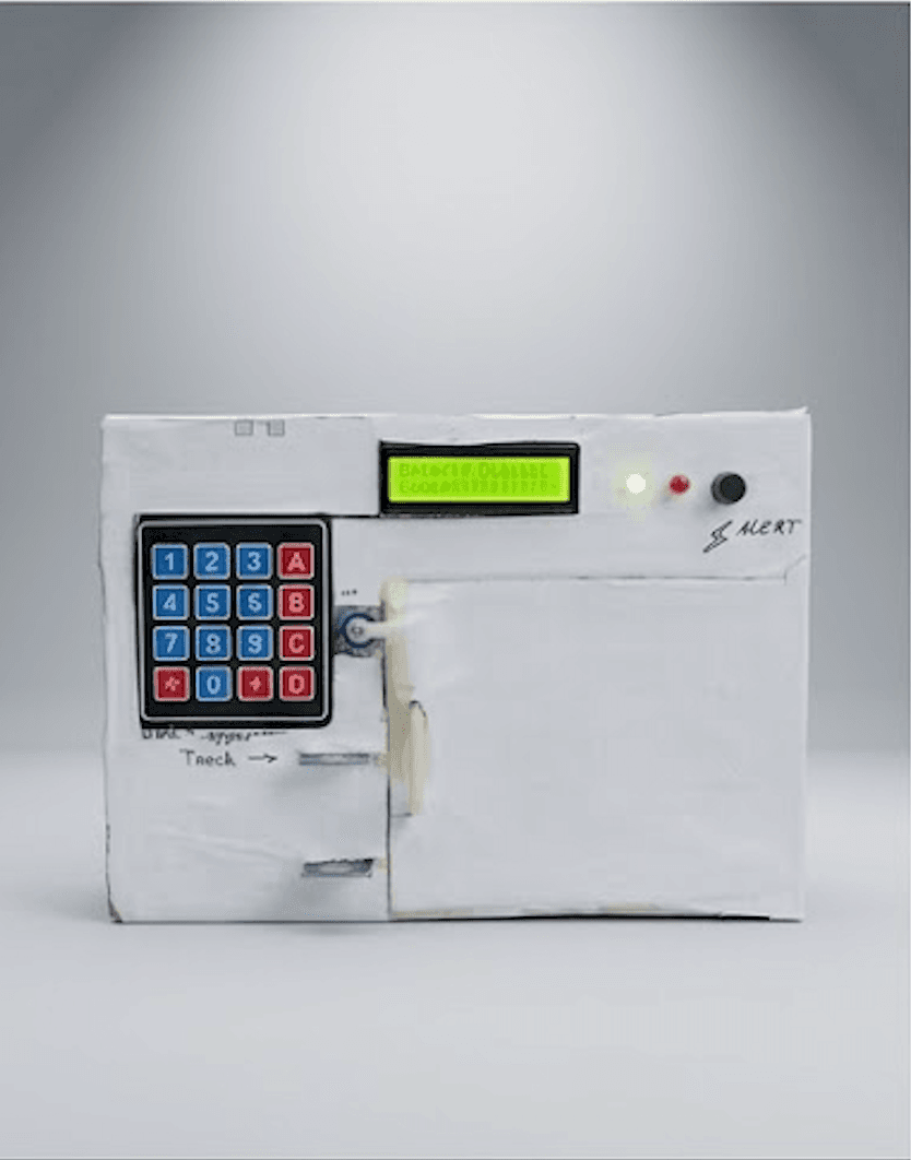 Smart Locker System - Hype Robotics
